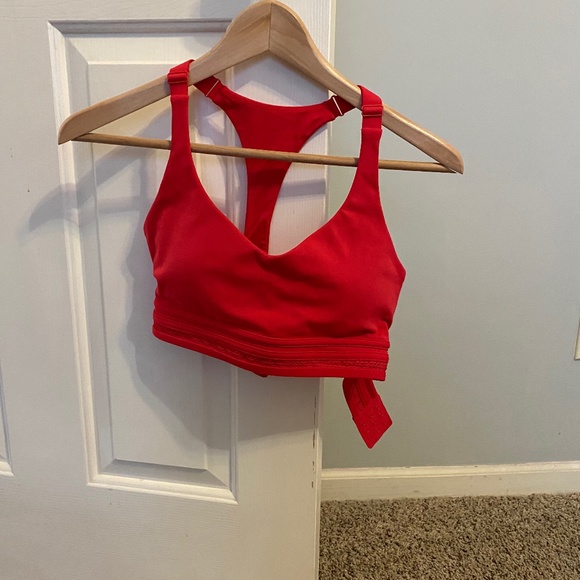 Lorna Jane size small Red bra - Picture 2 of 3